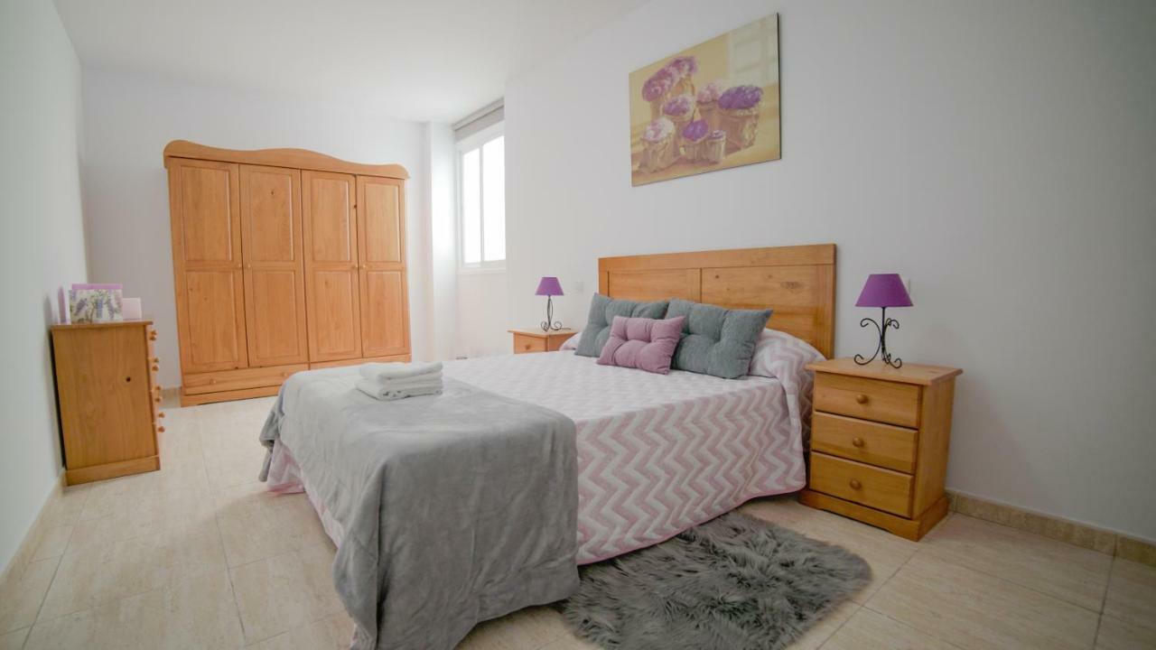 Ar Home - Apartamento De 3 Dormitorios Con Ascensor En Las Huesas, Telde Exterior foto